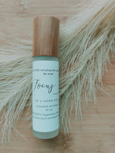 Load image into Gallery viewer, Focus